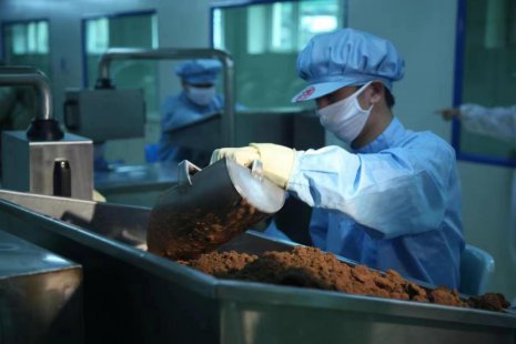 “国潮”风口，哈药老字号焕发新彩